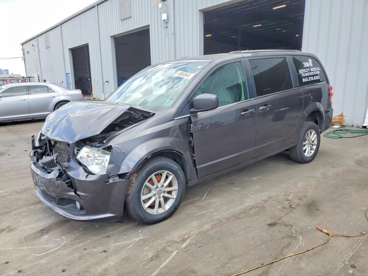 2019 Dodge Grand Caravan Sxt - zdjęcie główne