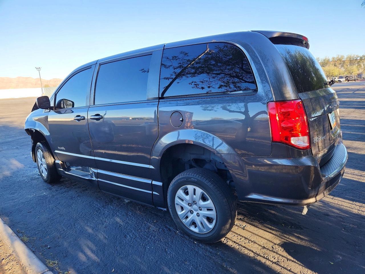 2018 Dodge Grand Caravan Se - zdjęcie 2