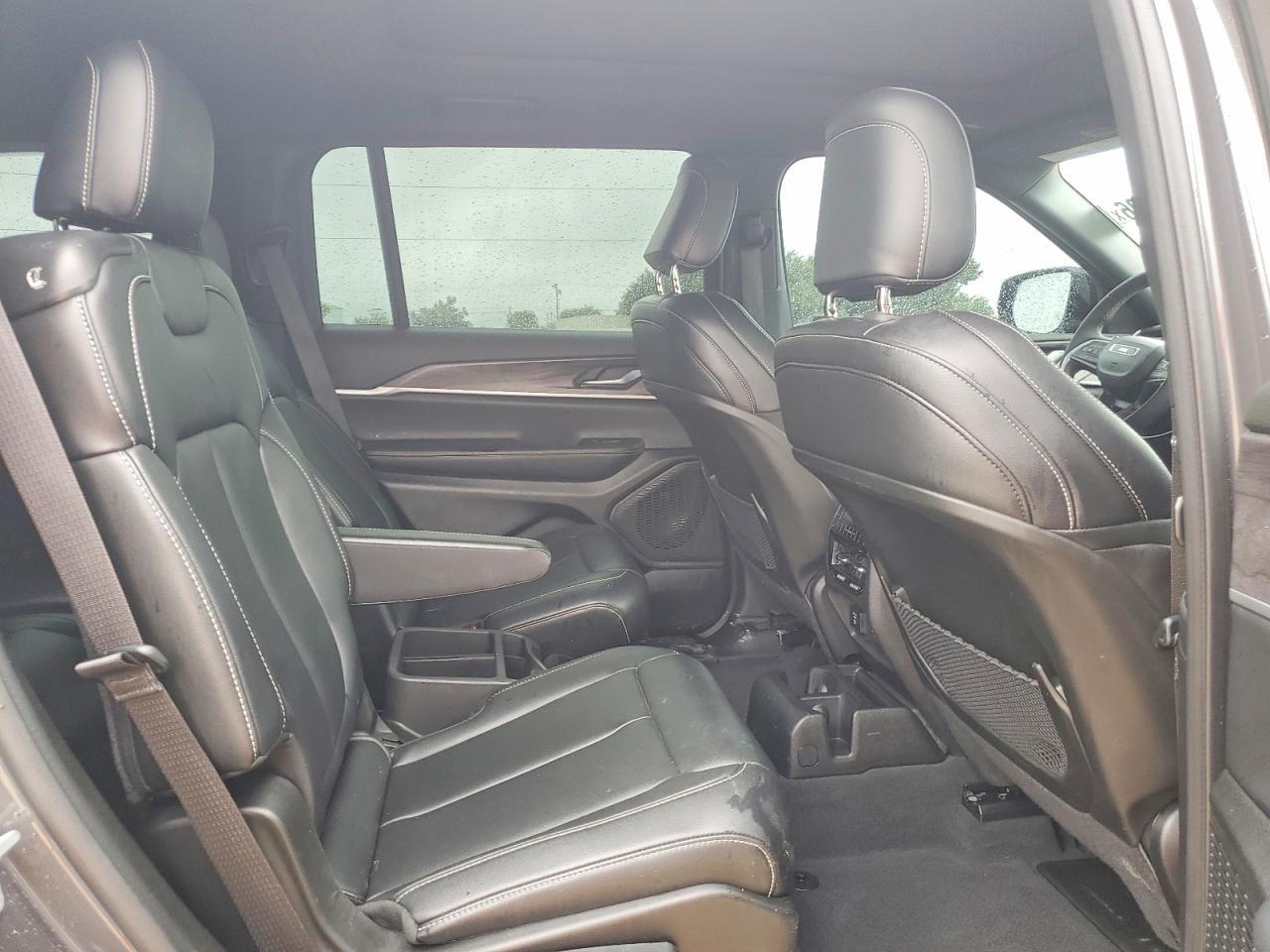 2024 Jeep Grand Cherokee L Limited - zdjęcie 11