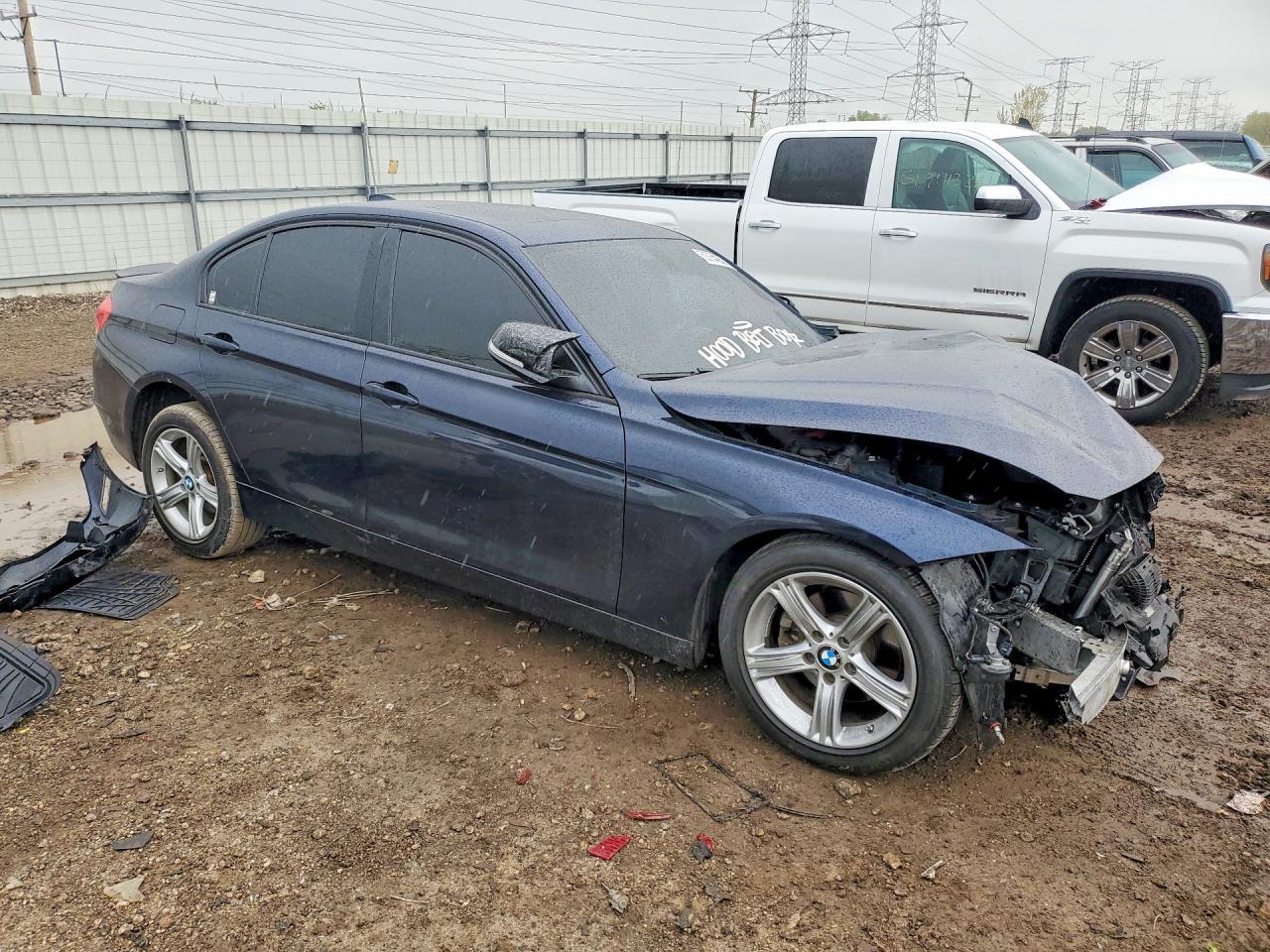 2015 BMW 320 I xDrive - zdjęcie 4