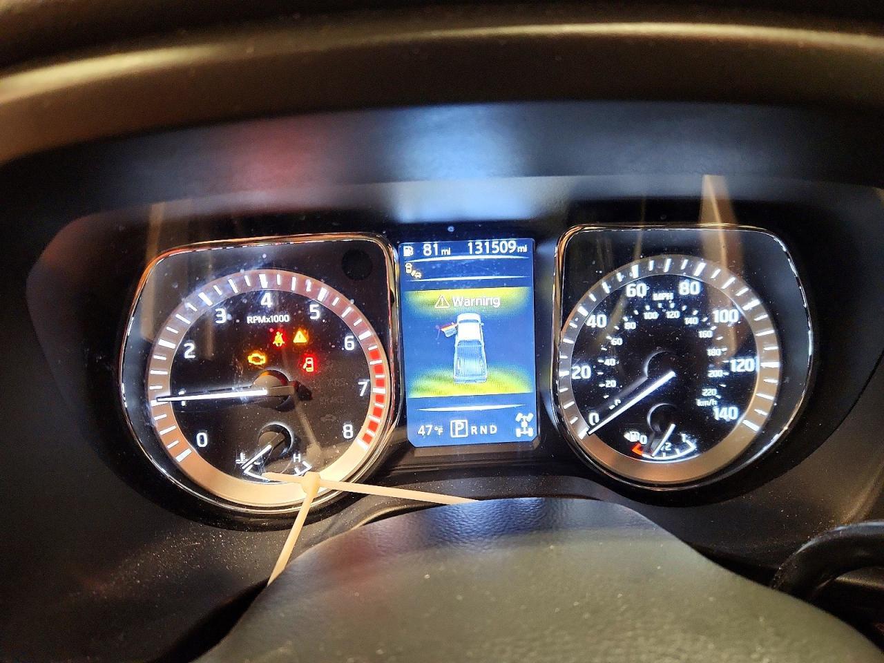 2017 Nissan Titan Sl - zdjęcie 9