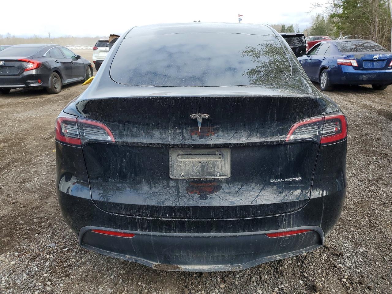 2023 Tesla Model Y - zdjęcie 6