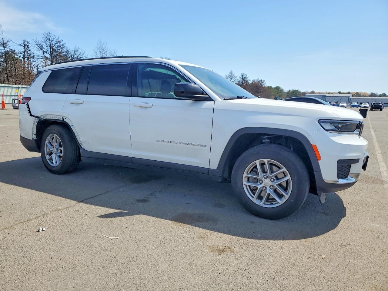 2024 Jeep Grand Cherokee L Laredo - zdjęcie 4