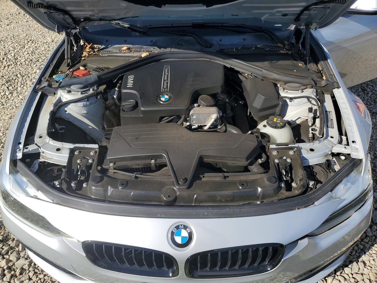 2017 BMW 320 I - zdjęcie 11