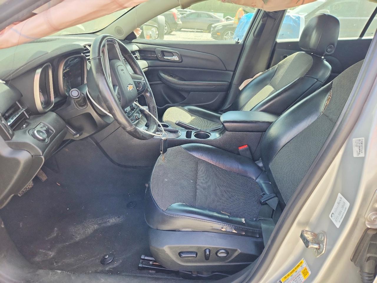 2015 Chevrolet Malibu 2Lt - zdjęcie 7