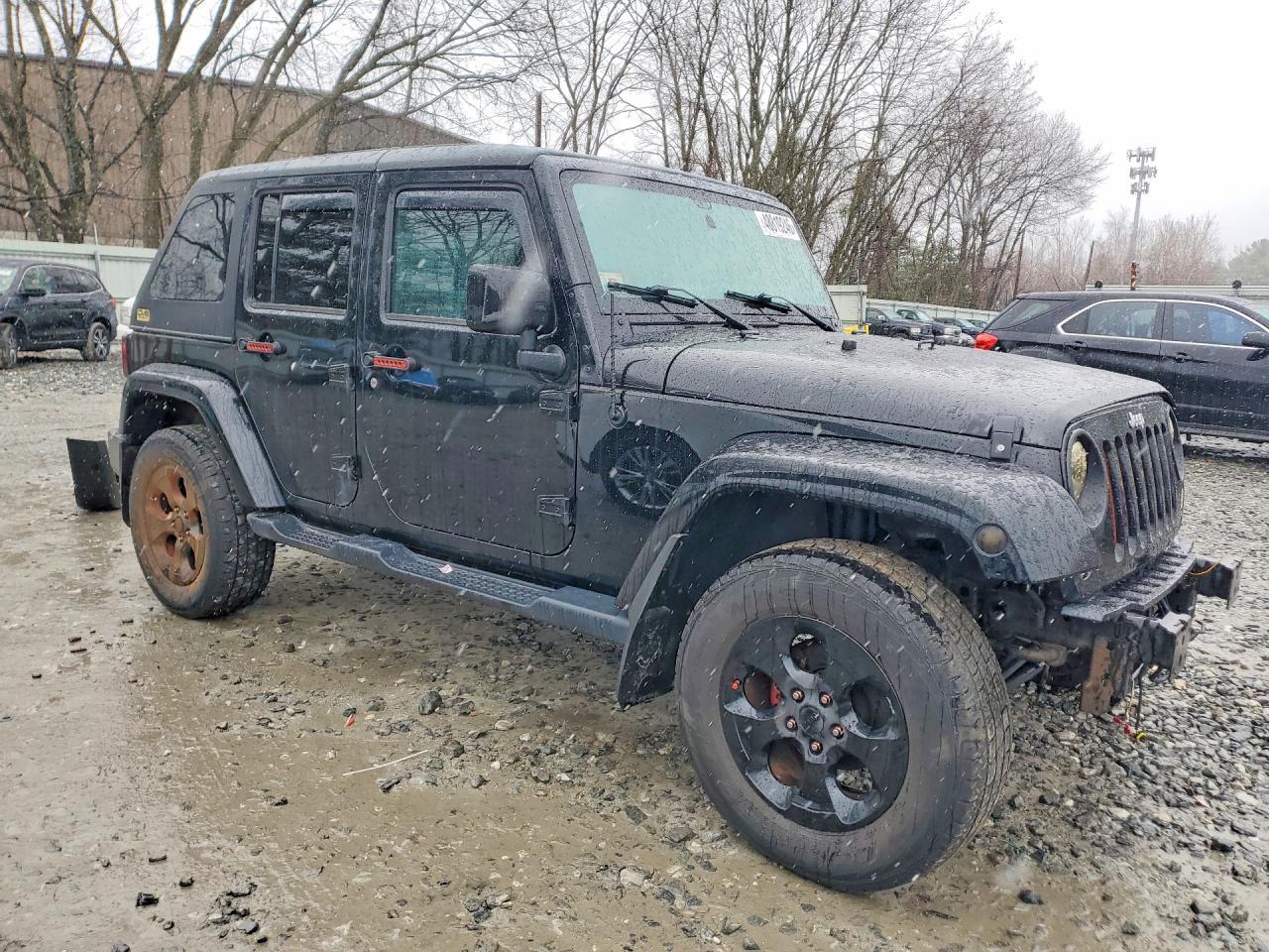 2014 Jeep Wrangler Unlimited Sahara - zdjęcie 4