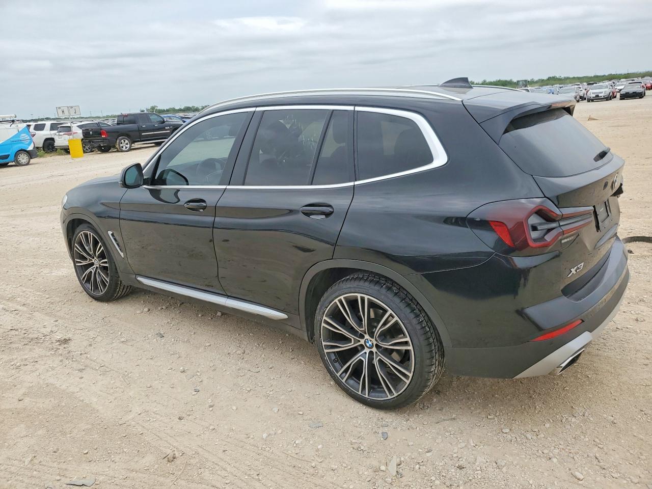 2022 BMW X3 Sdrive30I - zdjęcie 2