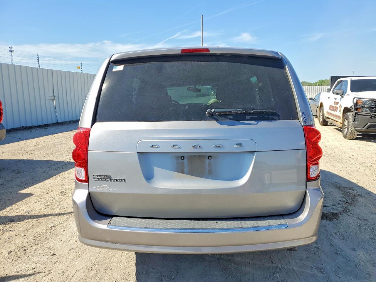 2014 Dodge Grand Caravan Se - zdjęcie 6