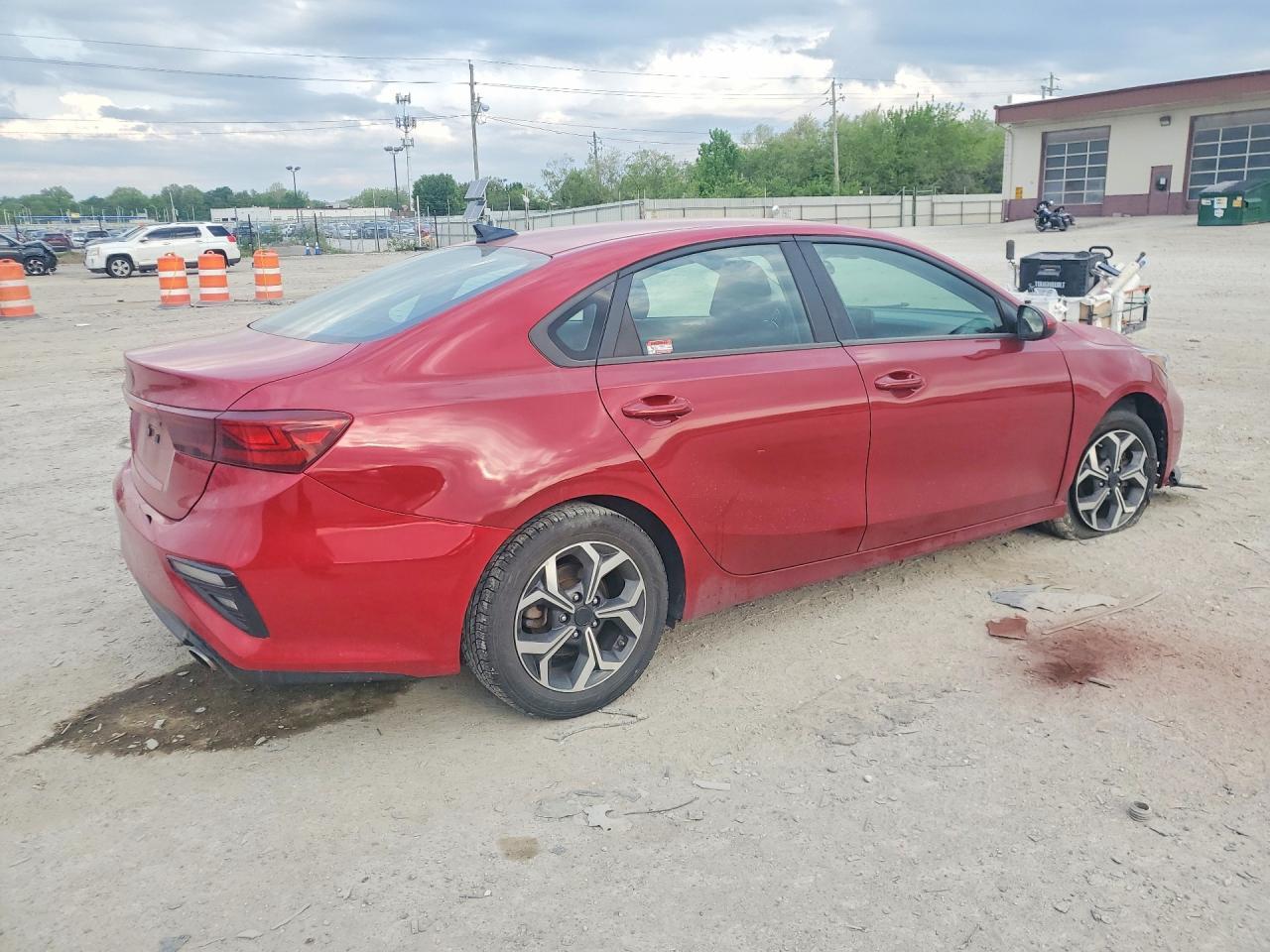 2019 Kia Forte Lxs - zdjęcie 3