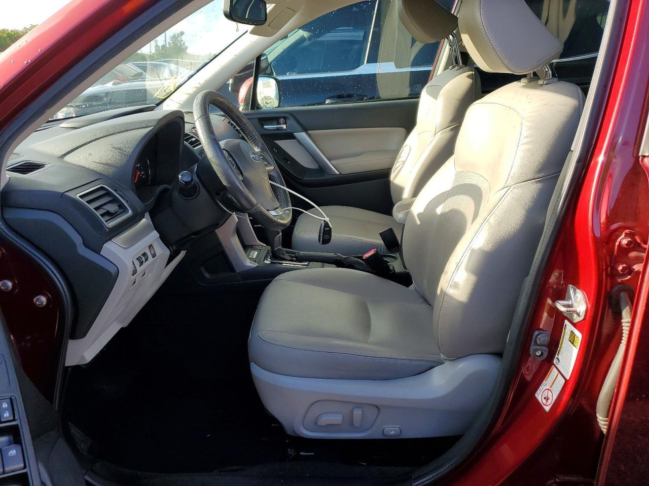 2016 Subaru Forester 2.5I Touring - zdjęcie 7