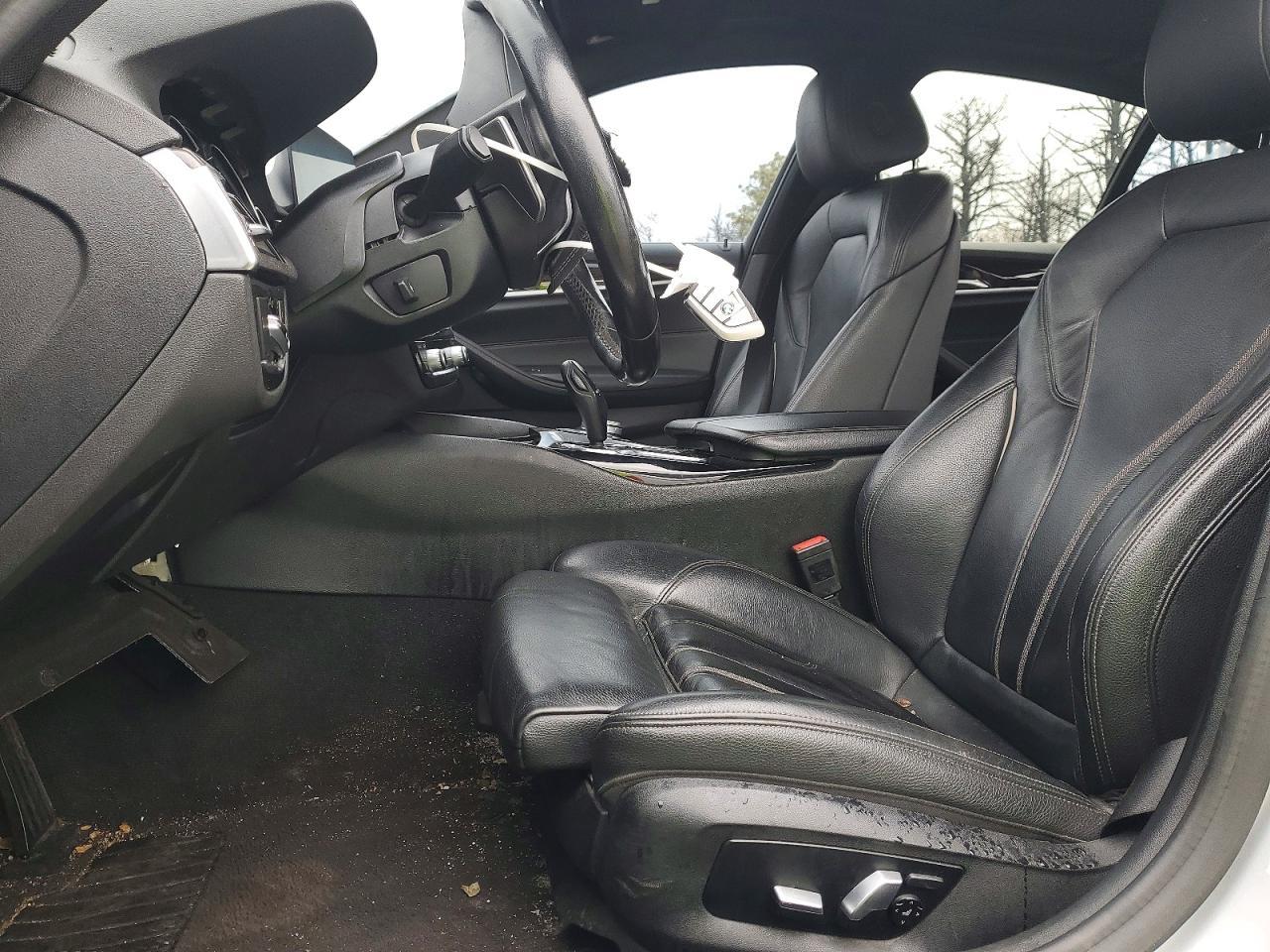2020 BMW 530 Xi - zdjęcie 7