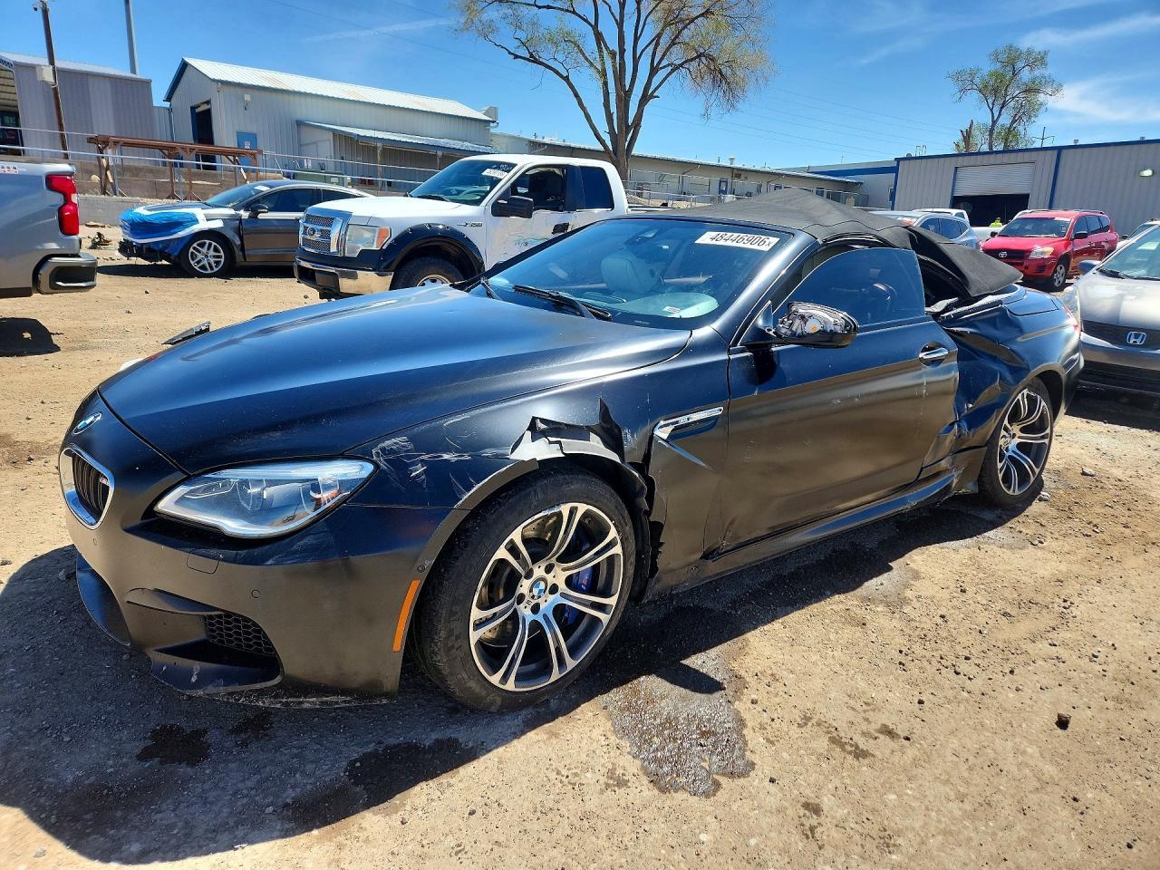 2017 BMW M6 - zdjęcie główne