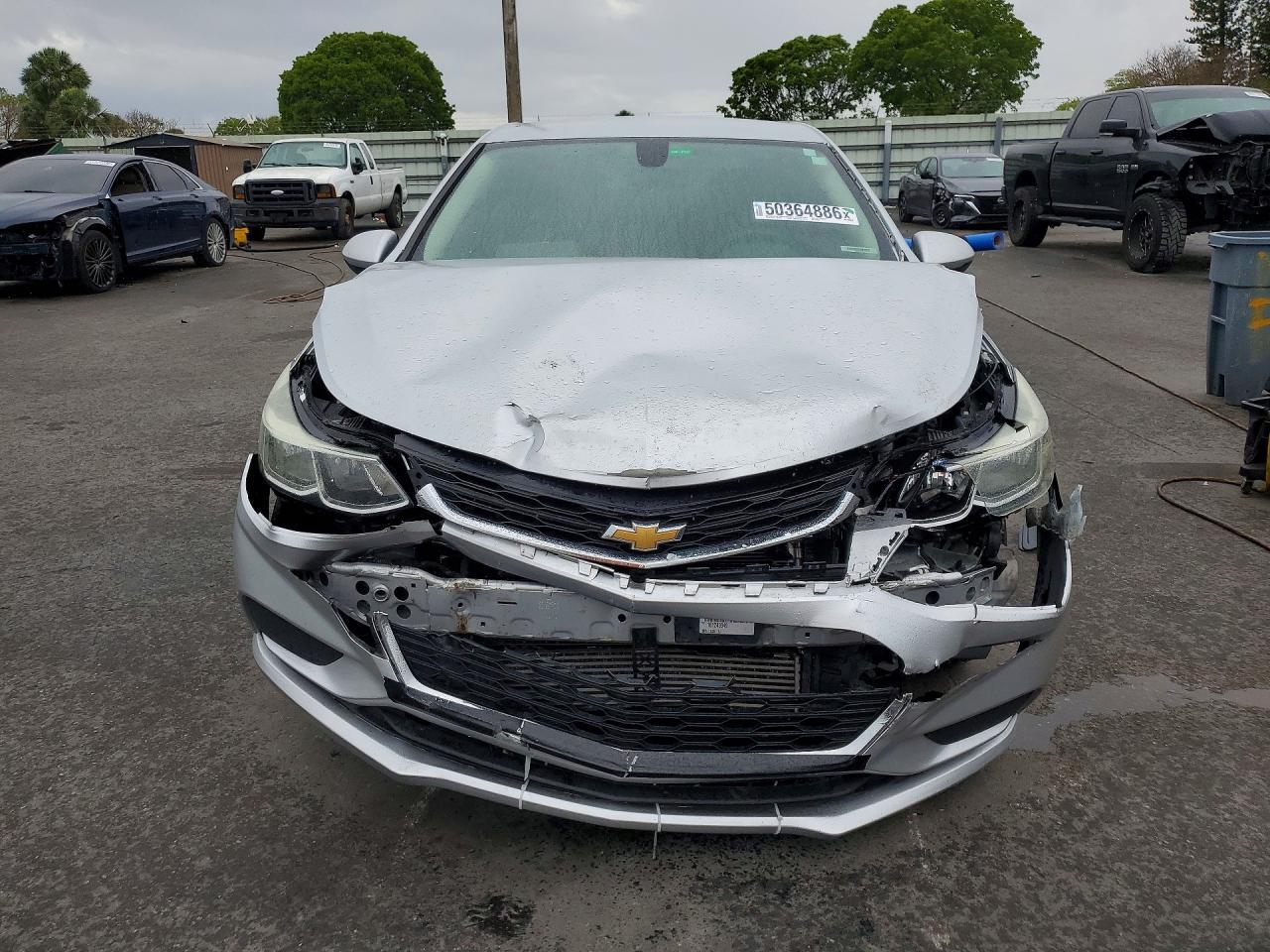 2018 Chevrolet Cruze Ls - zdjęcie 5
