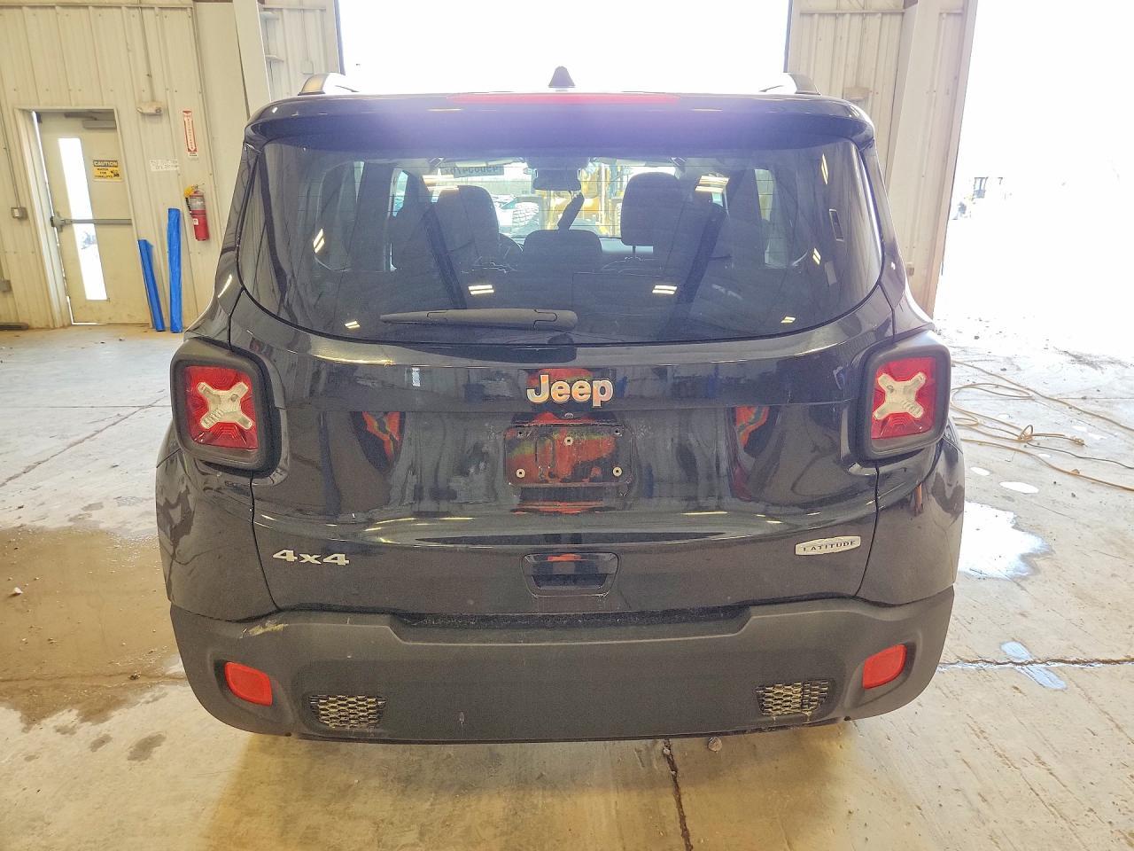 2018 Jeep Renegade Latitude - zdjęcie 6