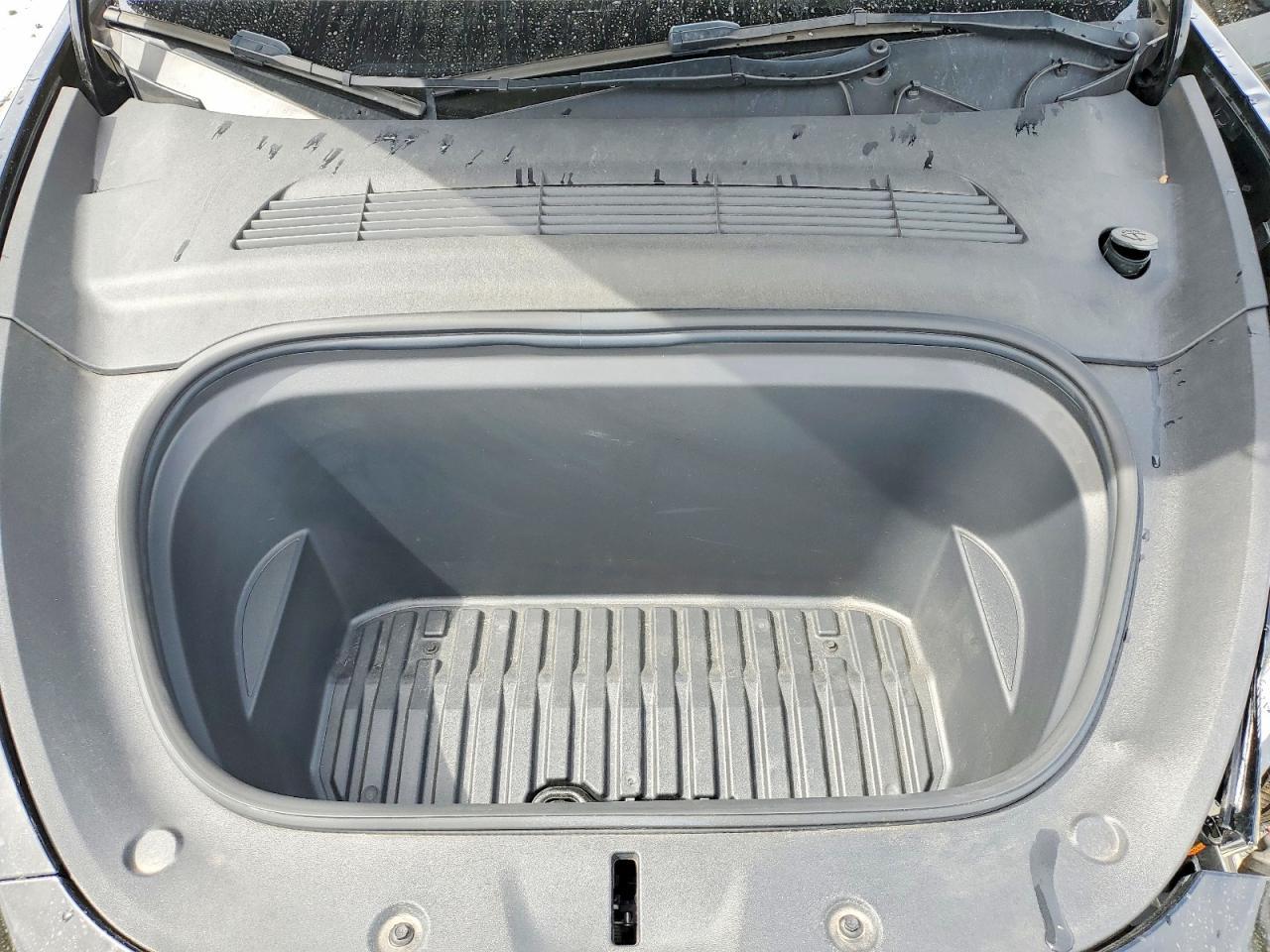 2023 Tesla Model Y - zdjęcie 12