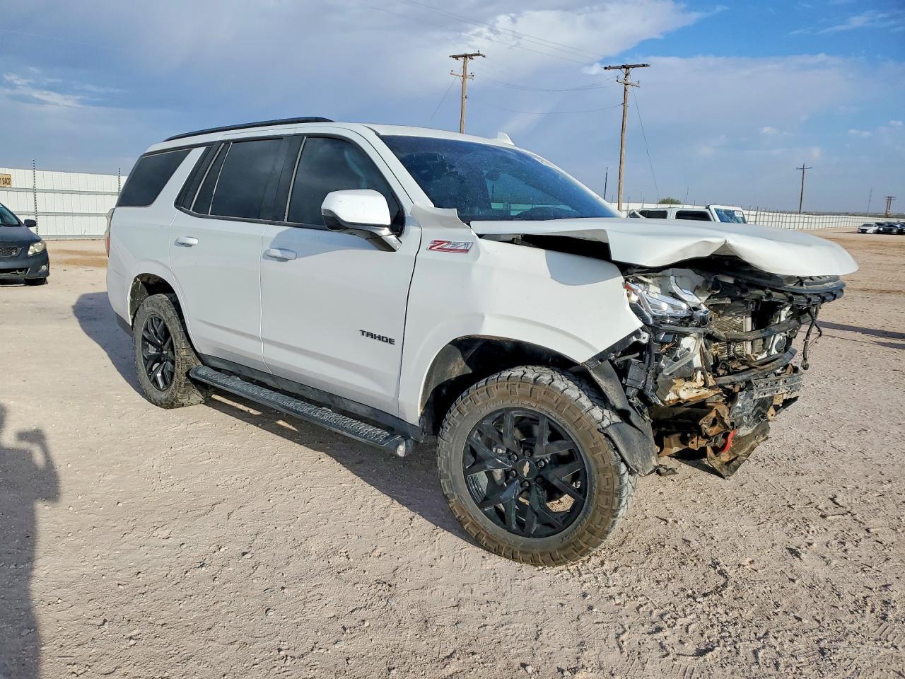 2022 Chevrolet Tahoe K1500 Z71 - zdjęcie 4
