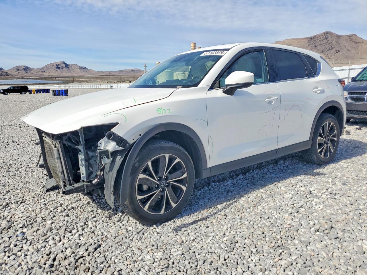 2022 Mazda Cx-5 Premium - zdjęcie główne