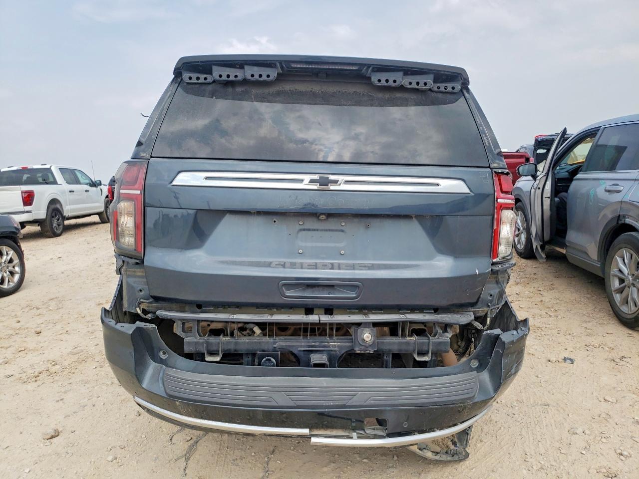 2021 Chevrolet Tahoe C1500 - zdjęcie 6