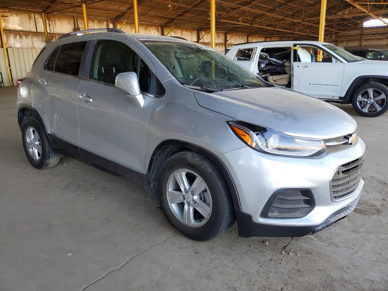 2020 Chevrolet Trax 1Lt - zdjęcie 4