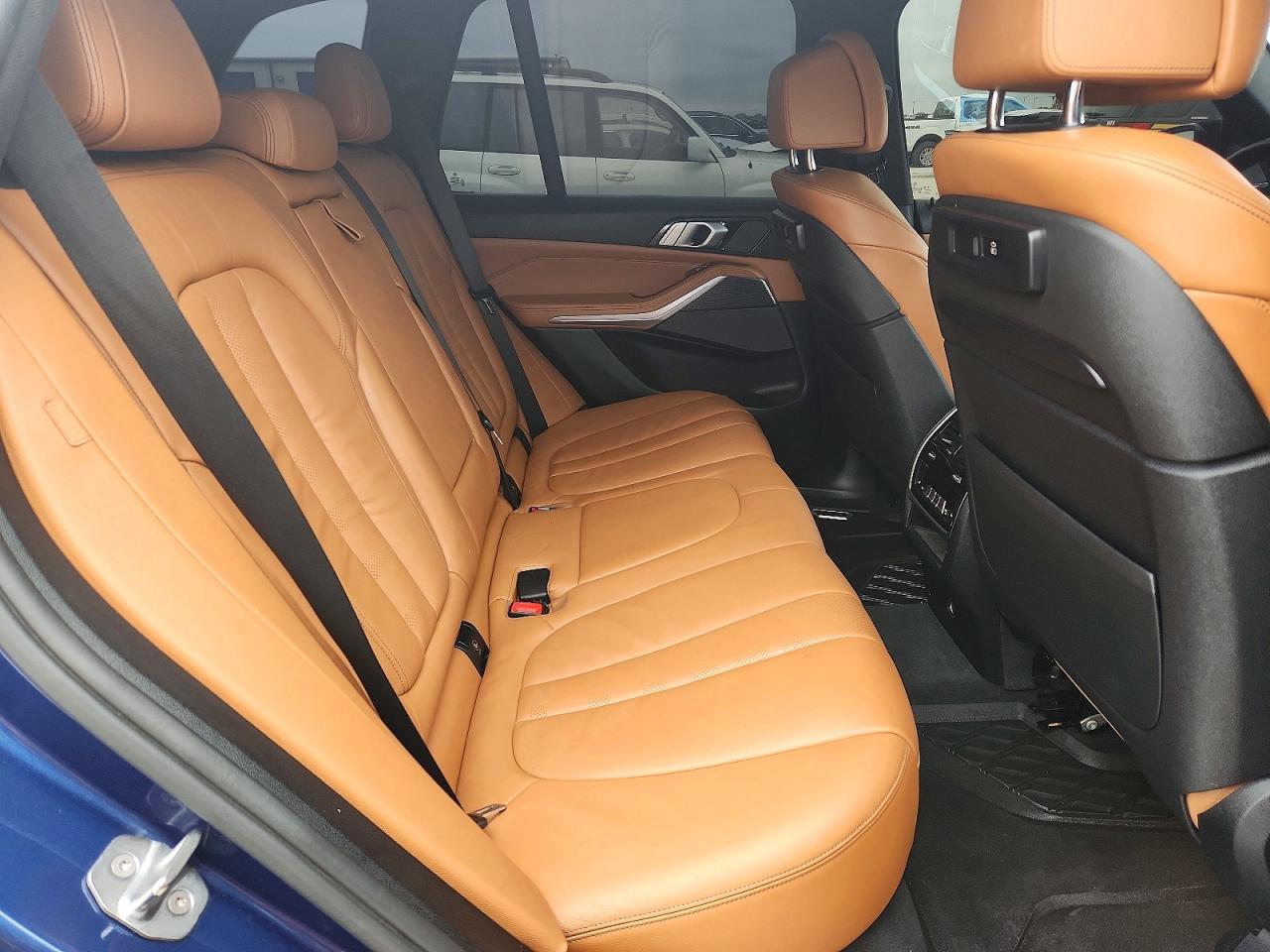 2019 BMW X5 xDrive50I - zdjęcie 10