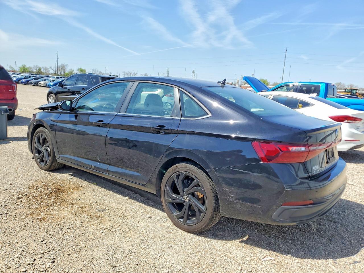2025 Volkswagen Jetta Se - zdjęcie 2