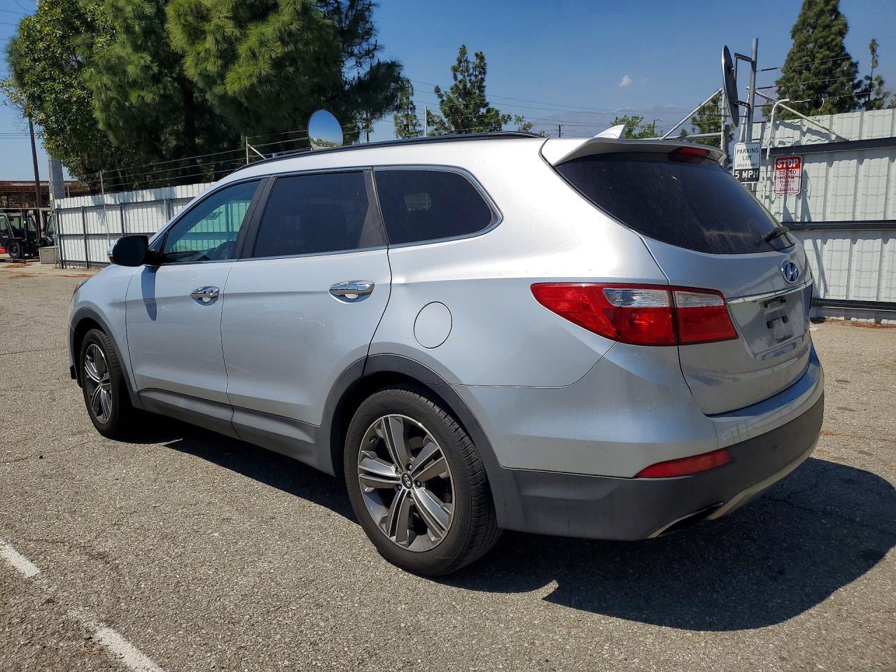 2015 Hyundai Santa Fe Limited - zdjęcie 2
