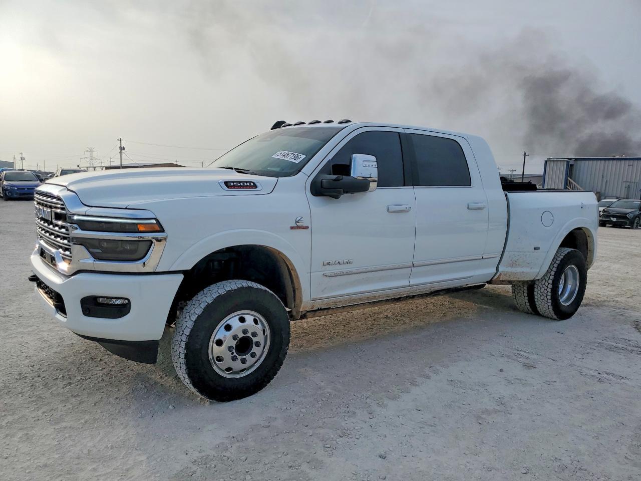 2026 Ram 3500 Limited - zdjęcie główne