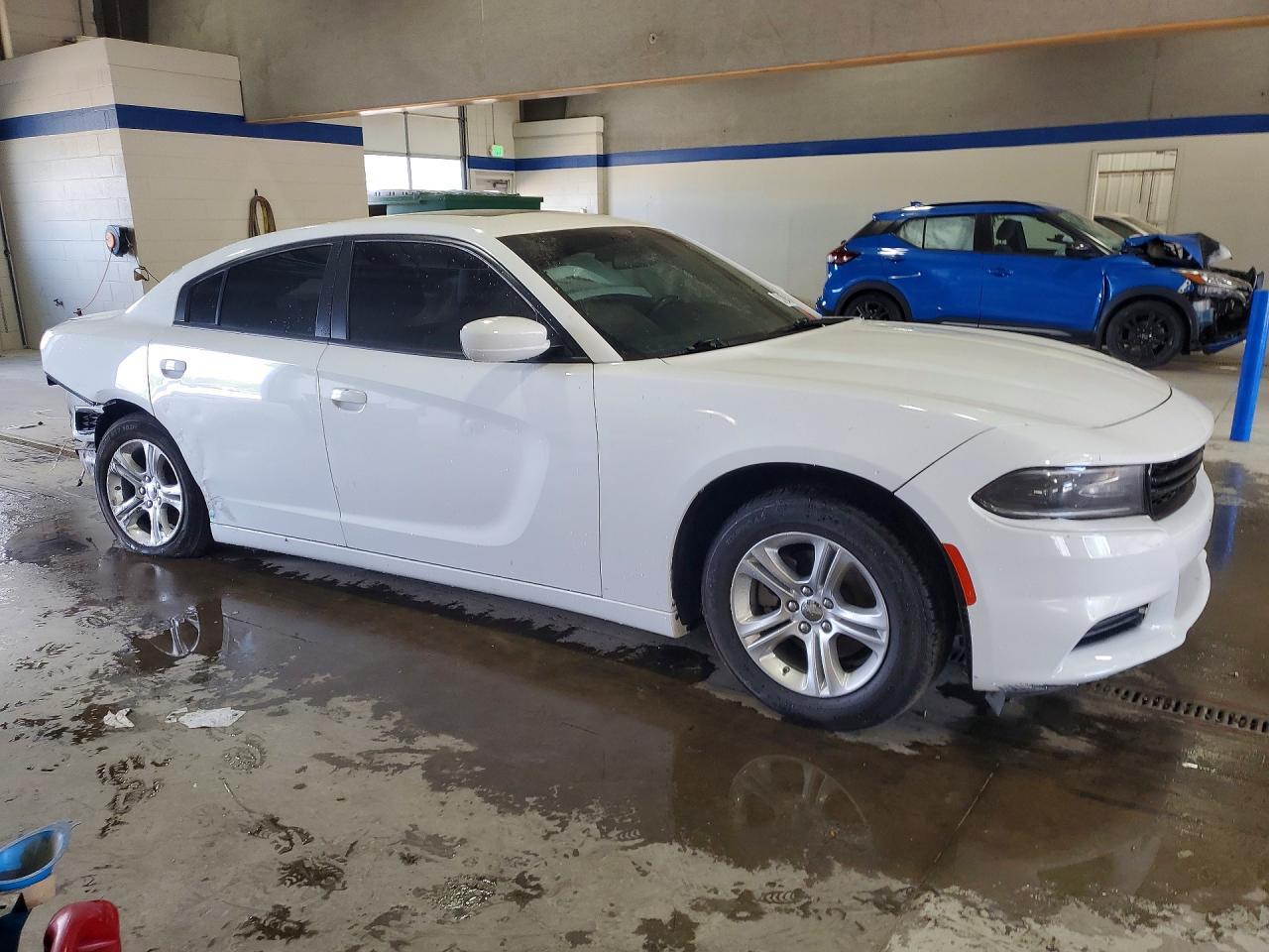 2022 Dodge Charger Sxt - zdjęcie 4