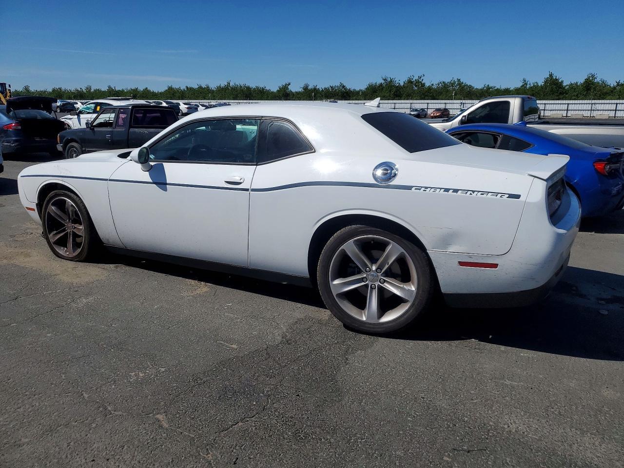 2016 Dodge Challenger Sxt - zdjęcie 2