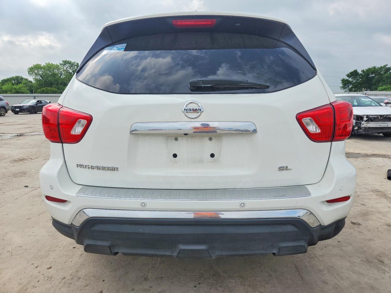 2017 Nissan Pathfinder Sl - zdjęcie 6