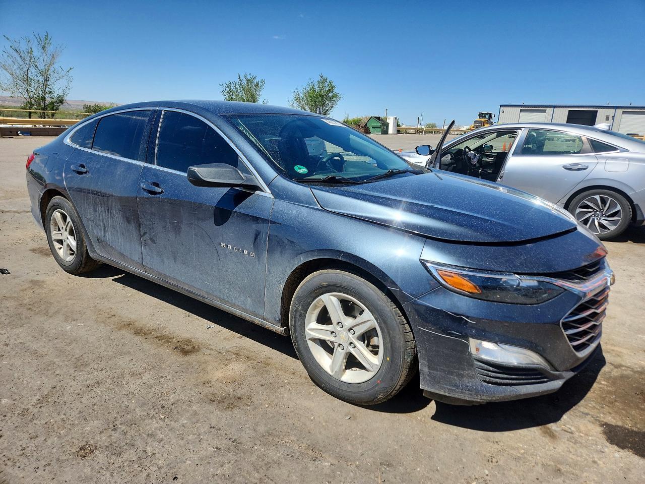 2019 Chevrolet Malibu Ls - zdjęcie 4