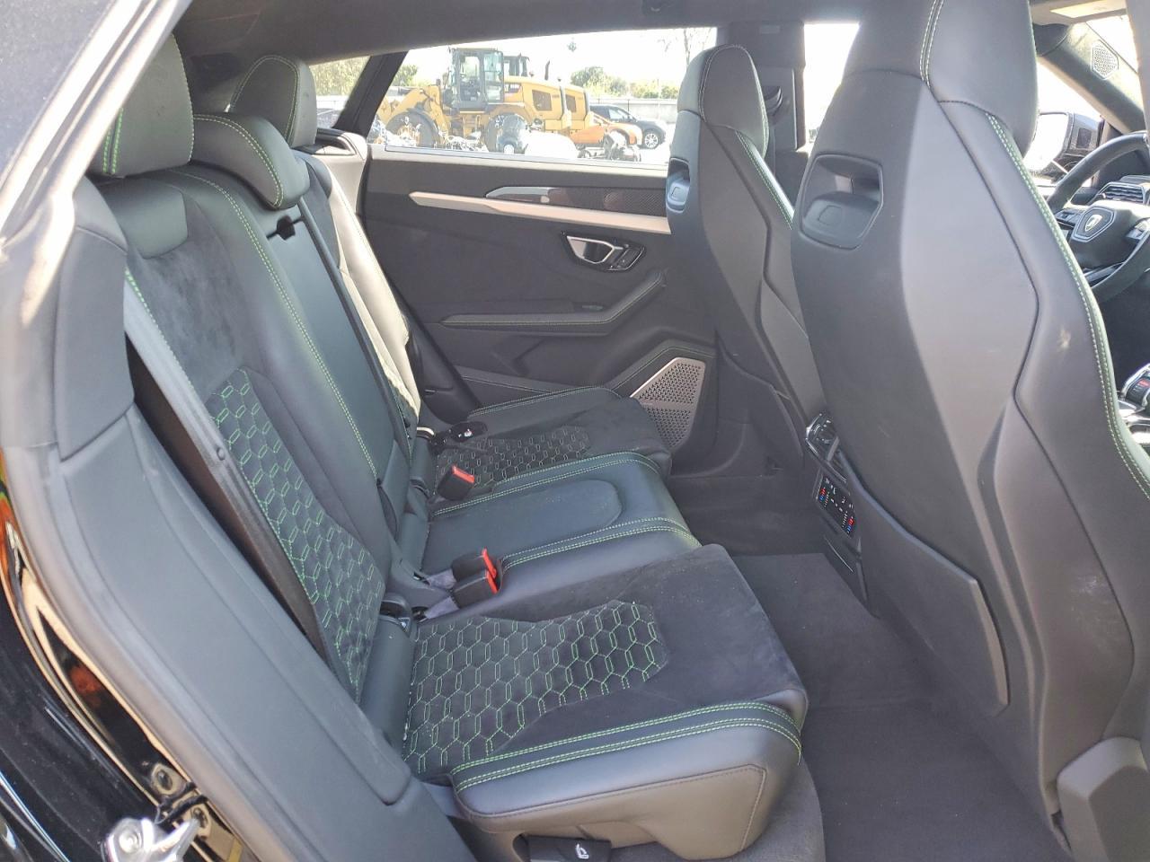 2020 Lamborghini Urus - zdjęcie 11