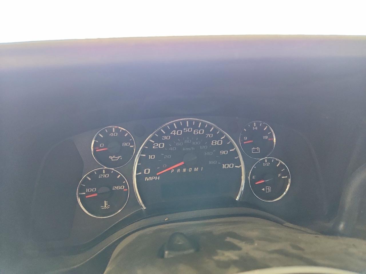 2015 Chevrolet Express G2500 - zdjęcie 9