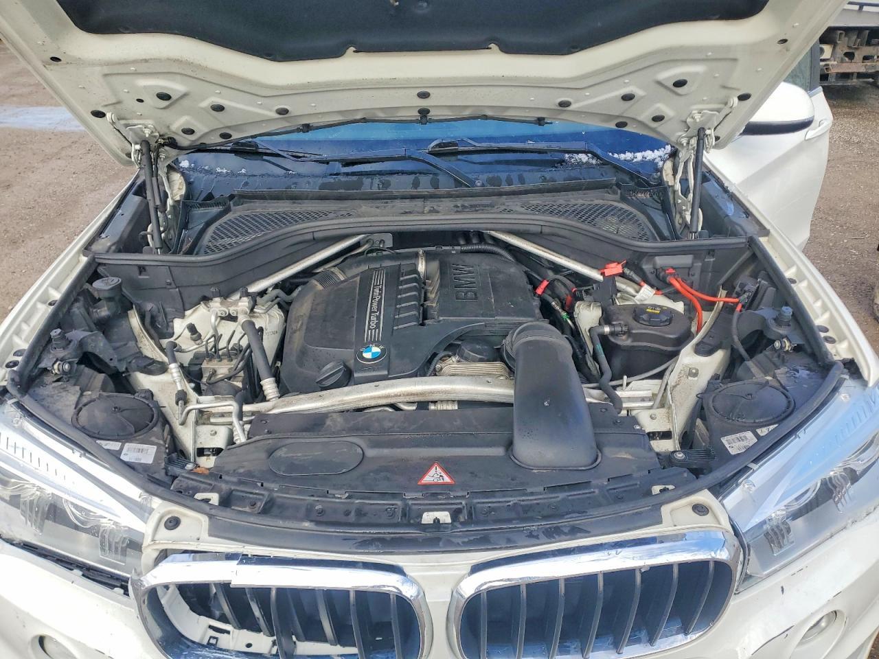 2015 BMW X5 xDrive35I - zdjęcie 12
