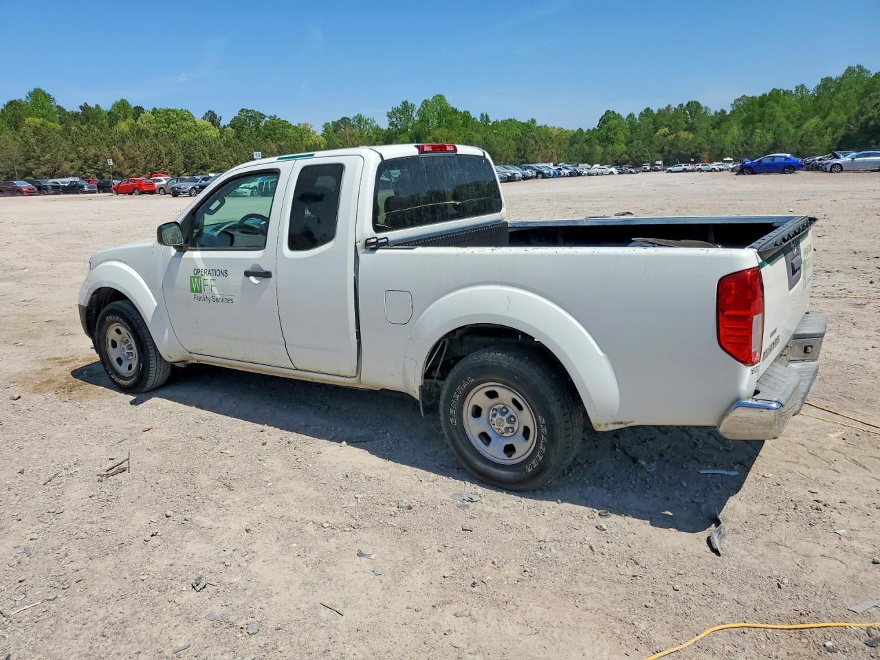 2016 Nissan Frontier S - zdjęcie 2