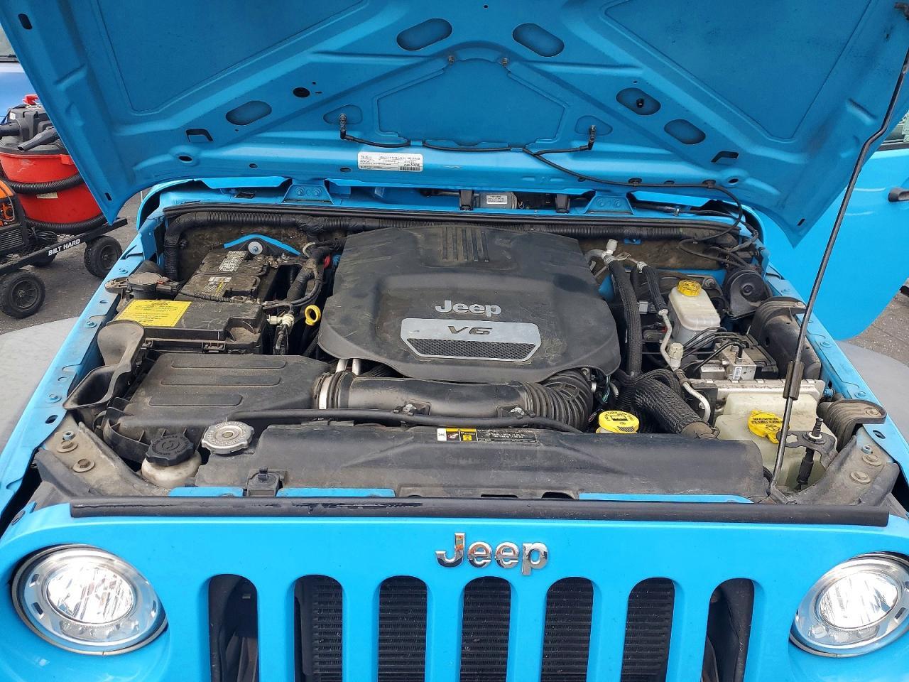 2017 Jeep Wrangler Unlimited Sport - zdjęcie 12