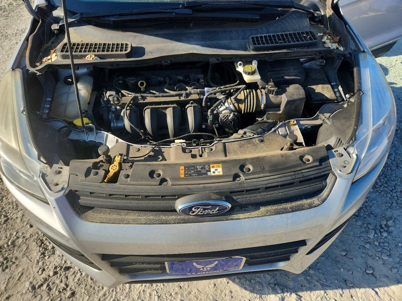 2014 Ford Escape S - zdjęcie 12