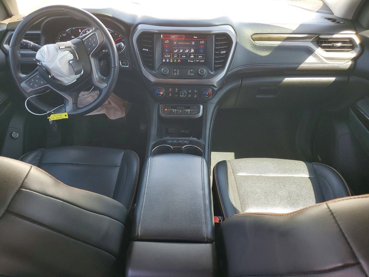 2022 GMC Acadia At4 - zdjęcie 8