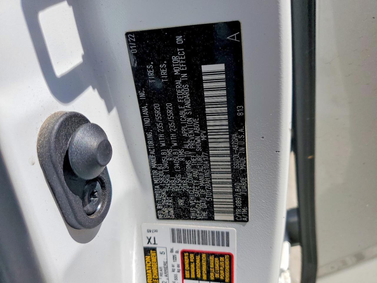 2022 Toyota Highlander Hybrid Platinum - zdjęcie 13