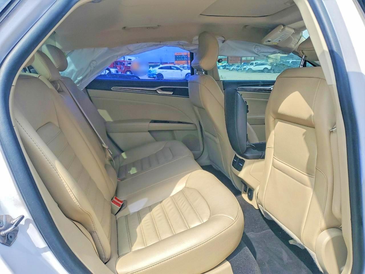 2016 Ford Fusion Se - zdjęcie 10