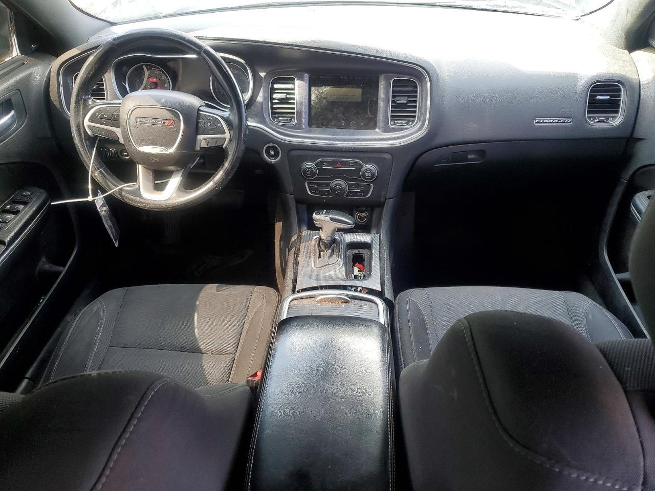 2016 Dodge Charger Sxt - zdjęcie 8