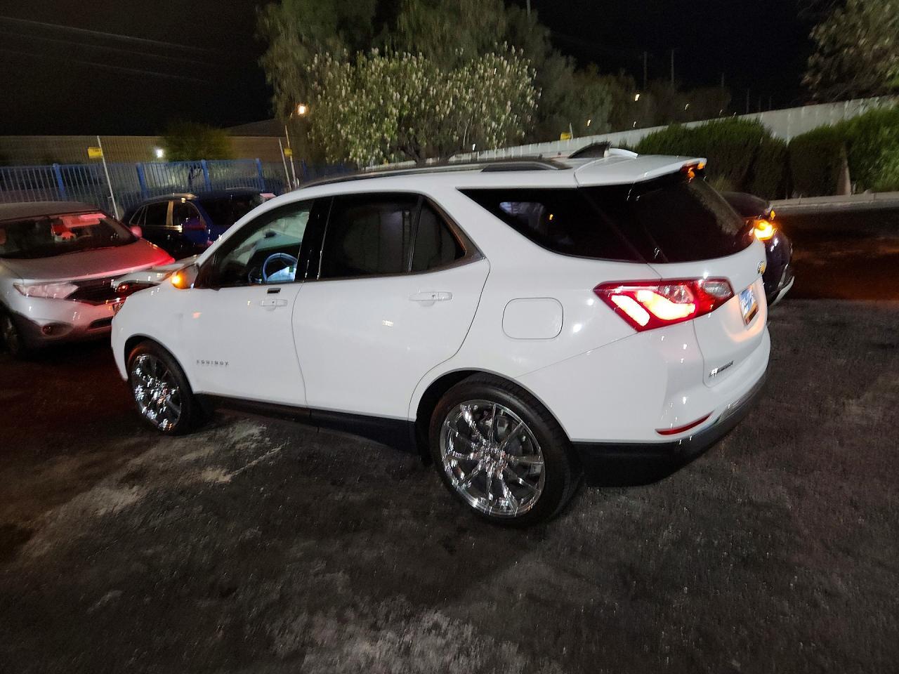 2018 Chevrolet Equinox Lt - zdjęcie 2