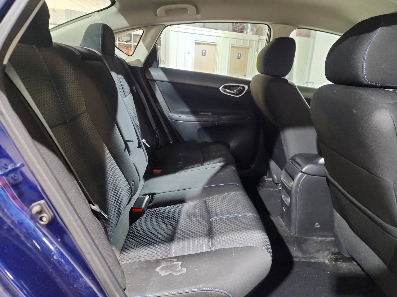 2019 Nissan Sentra Sr - zdjęcie 10