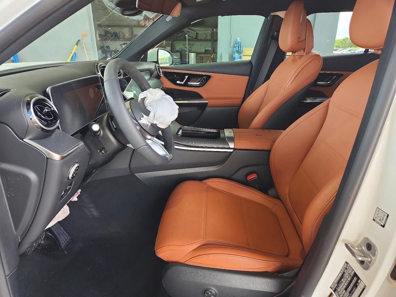 2026 Mercedes-Benz Glc 300 - zdjęcie 7