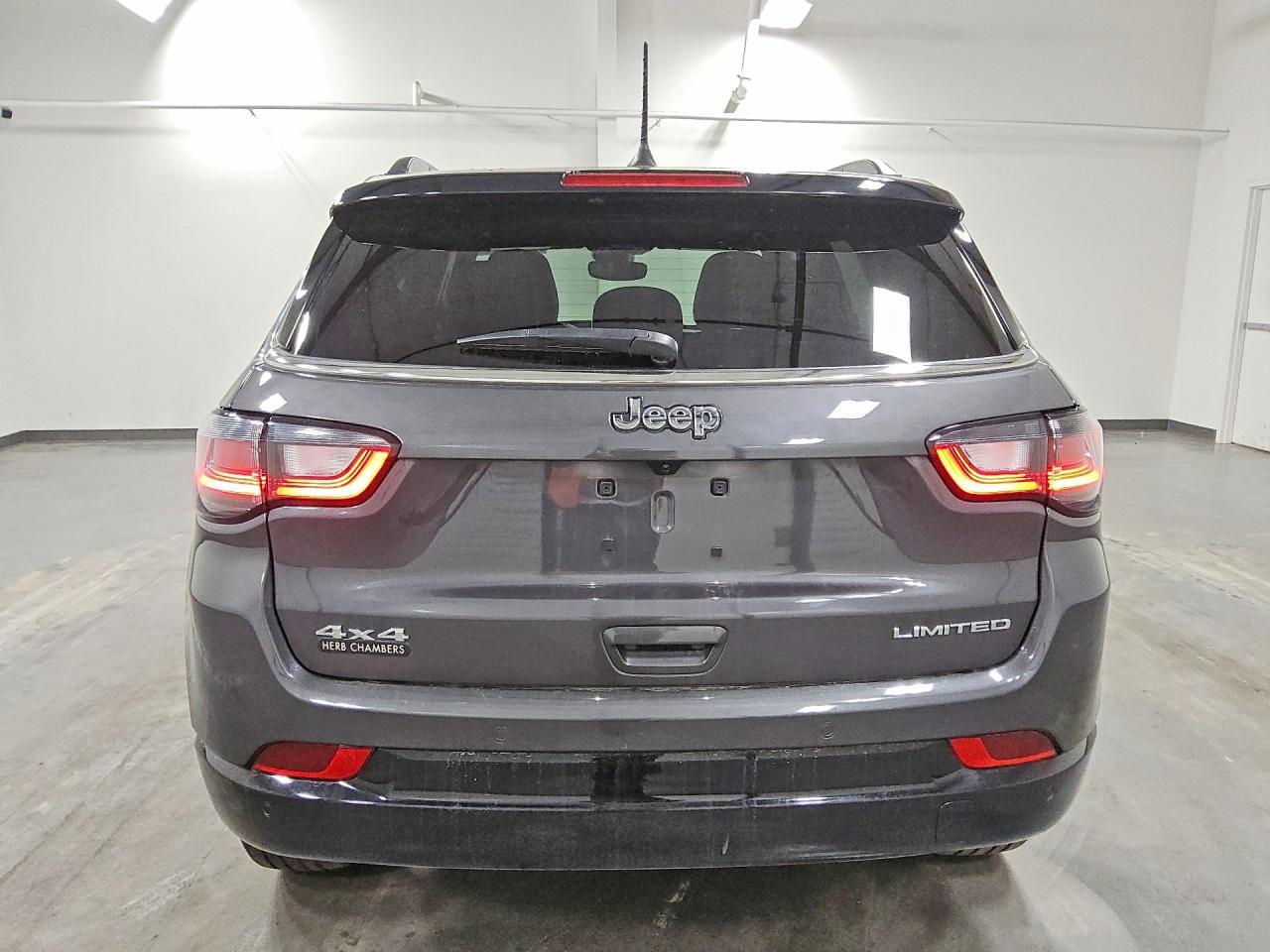 2024 Jeep Compass Limited - zdjęcie 6