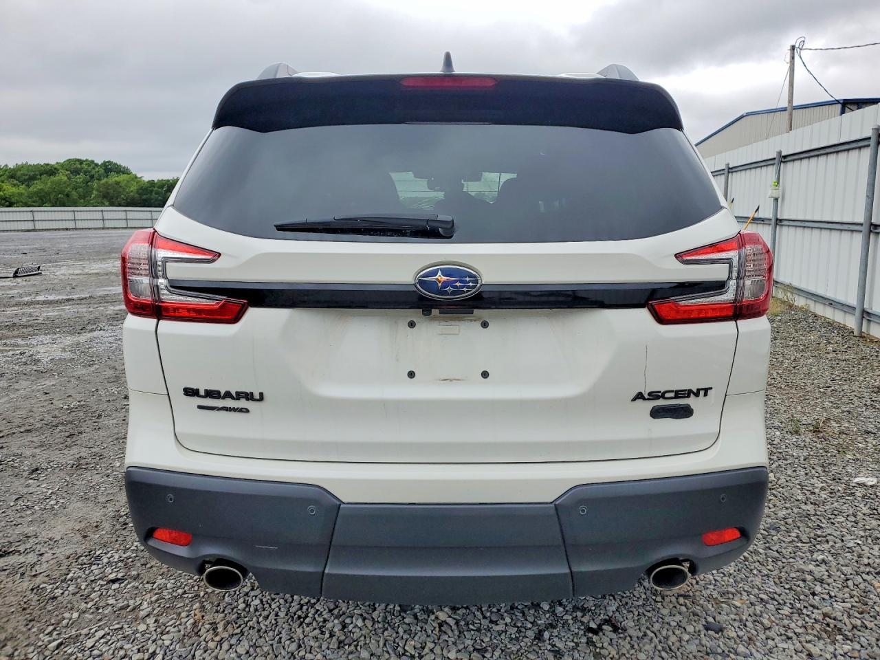 2024 Subaru Ascent Onyx Edition - zdjęcie 6