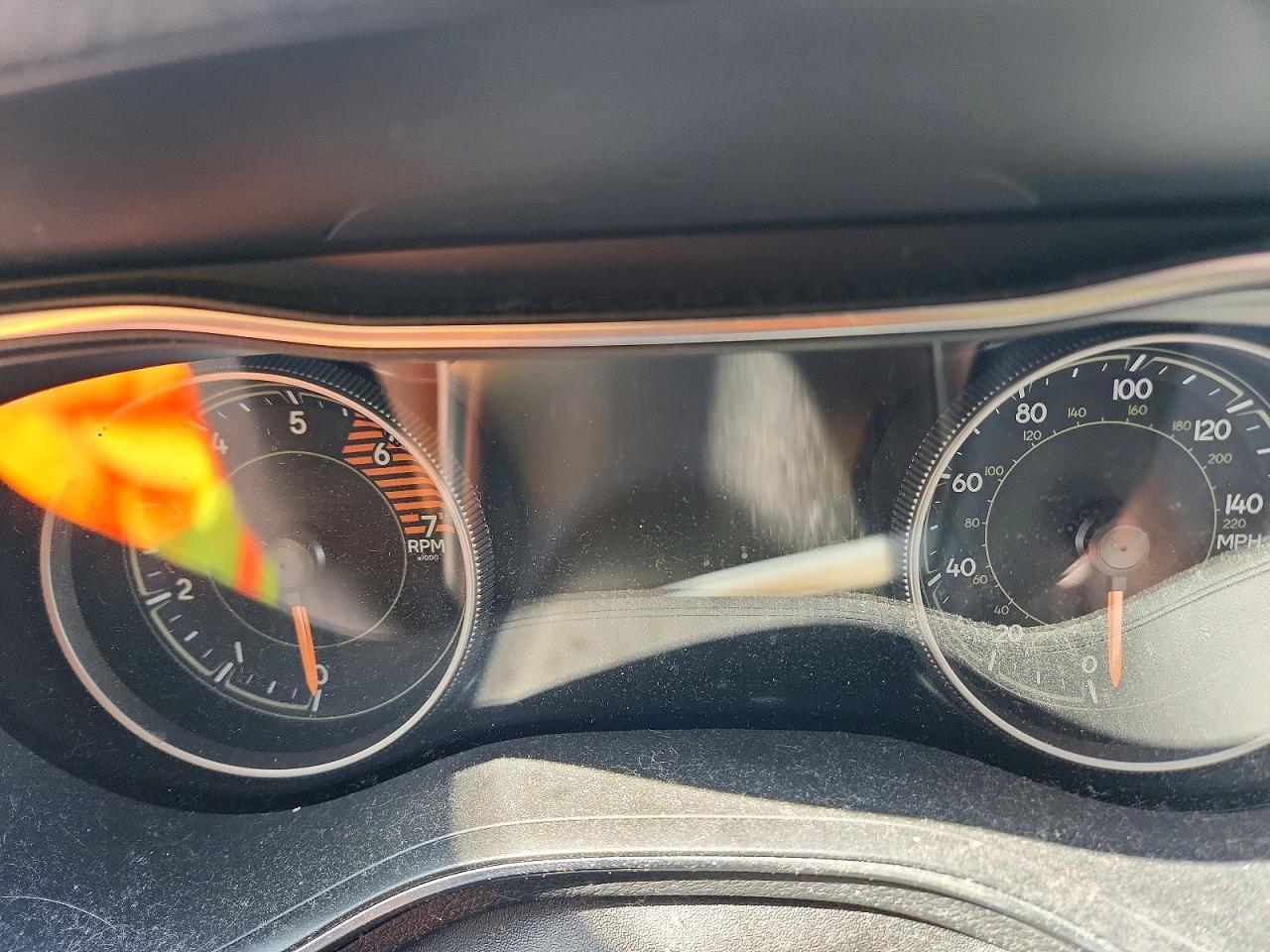 2019 Jeep Cherokee Limited - zdjęcie 9