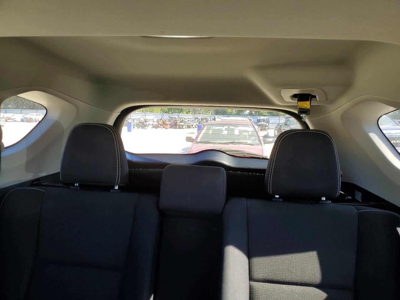2017 Toyota Rav4 Xle - zdjęcie 10