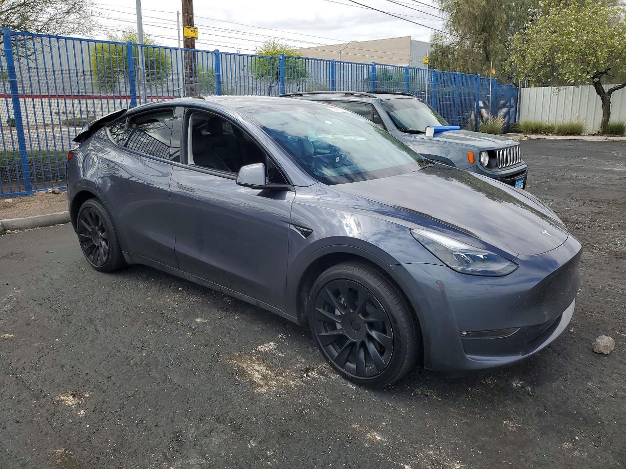 2023 Tesla Model Y - zdjęcie 4