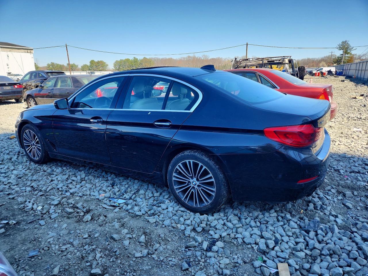 2017 BMW 530 Xi - zdjęcie 2